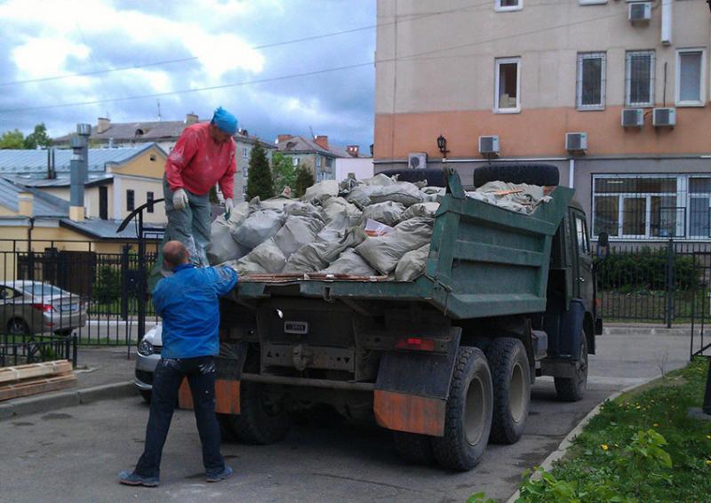 Вывоз мусора из новостройки в Мирном – ПроМусор, контейнеры, уборка и грузчики от 2123 руб